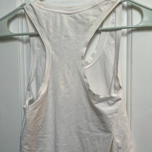 White lululemon tank top